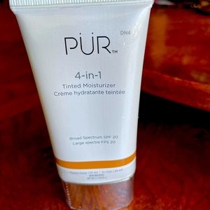 PUR 4-in-1 Tinted Moisturizer, DN4